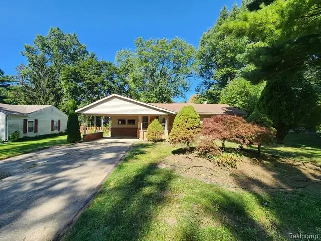 1160 Dorchester, Bloomfield Hills, MI  - Image #1