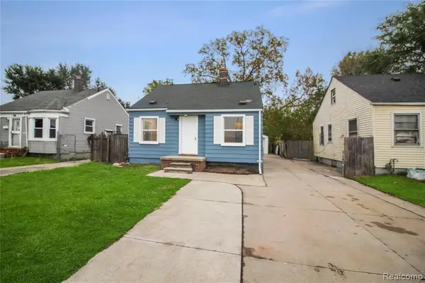 20560 Dresden, Detroit, MI 48205