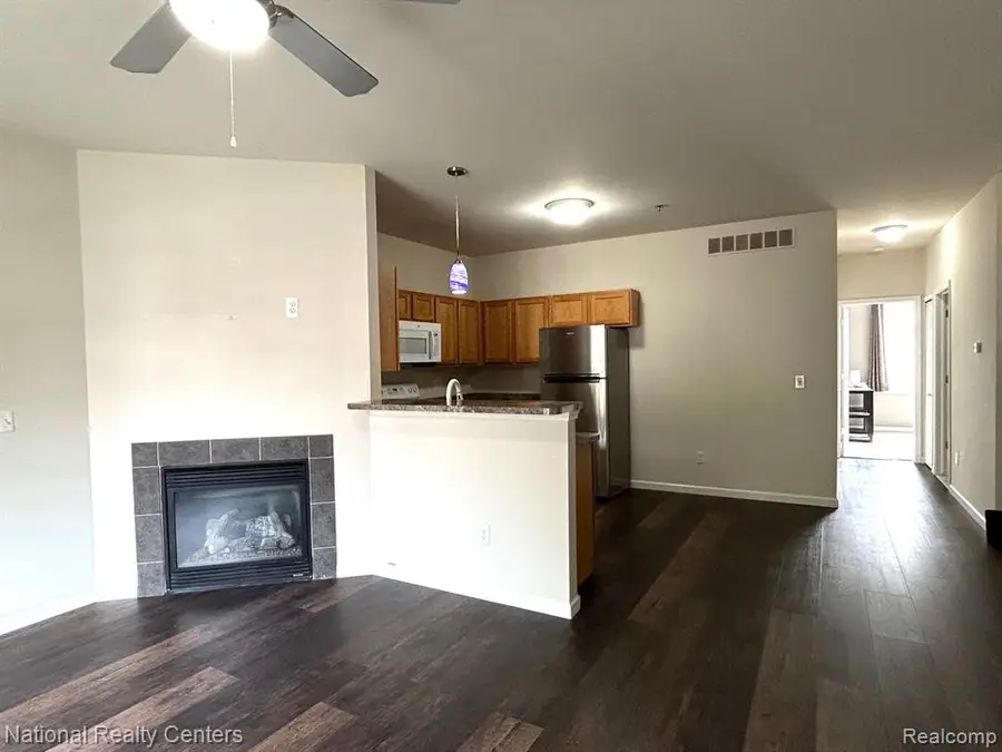 14579 Vauxhall, Sterling Heights, MI  - Image #3