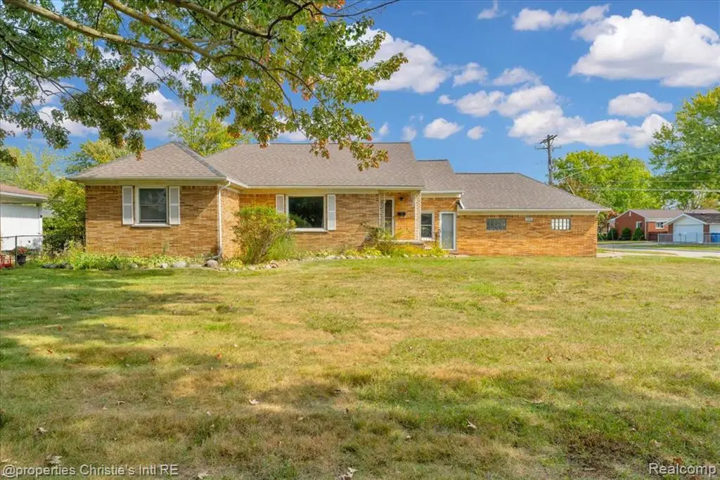 27524 Gail, Warren, MI 48093 - #1