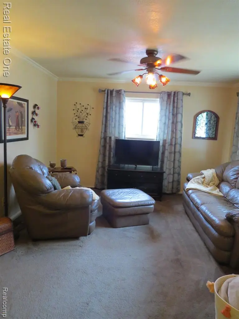 15742 Kennebec, Southgate, MI  - #3