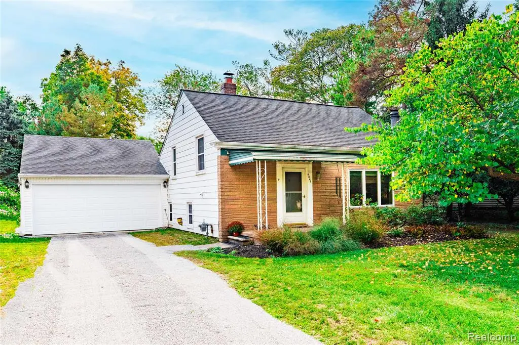 9447 Whitall Lane, Grosse Ile, MI 48138 - #1