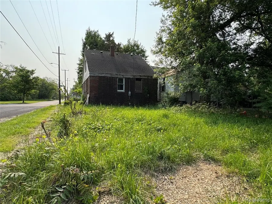 15379 Dolphin, Detroit, MI 48223 - #3
