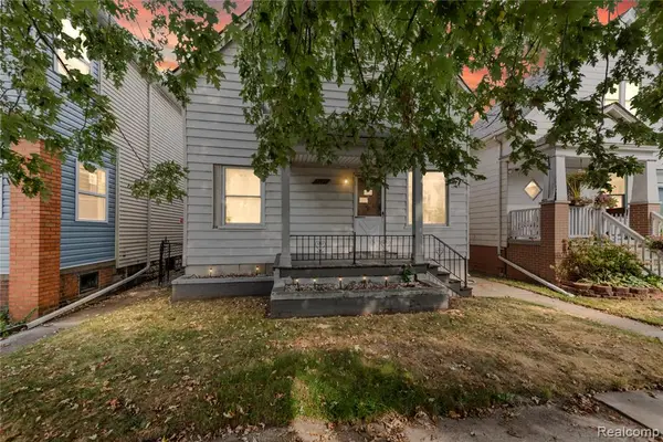 2227 Florian, Hamtramck, MI 