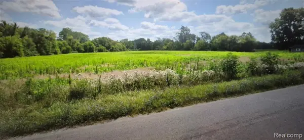 14700 Darling, Milan, MI 48160