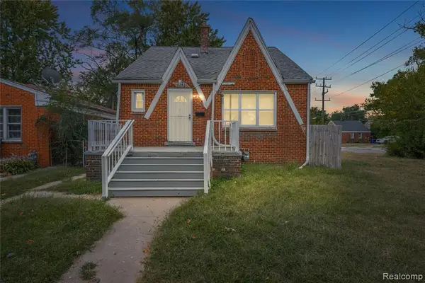 16253 Strathmoor, Detroit, MI 