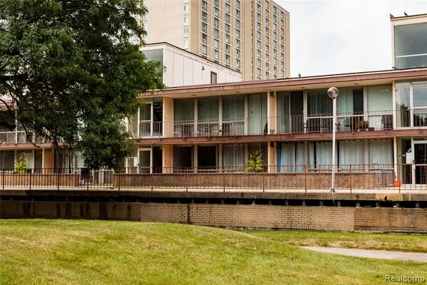 1971 Orleans #23, Detroit, MI 48207