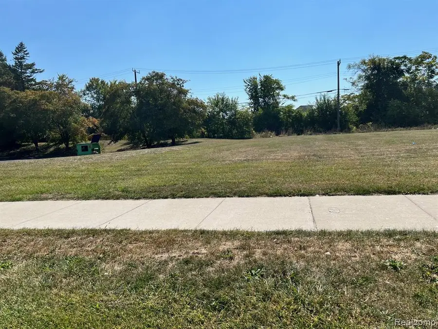 2025 W Euclid, Detroit, MI 48206 - #2