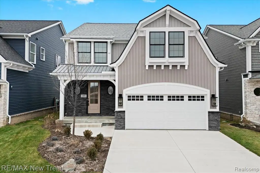 207 Mountain View Lane, Milford, MI 48381 - Image #1