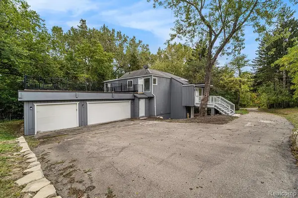 4641 Cove, West Bloomfield, MI 