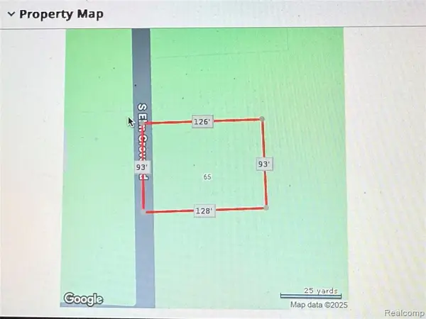 65 S Elm Grove, Lapeer, MI 