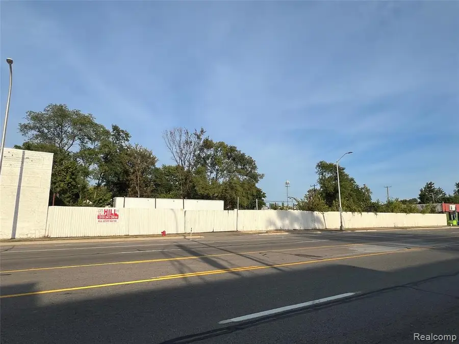 8176 Livernois, Detroit, MI 48204 - #2