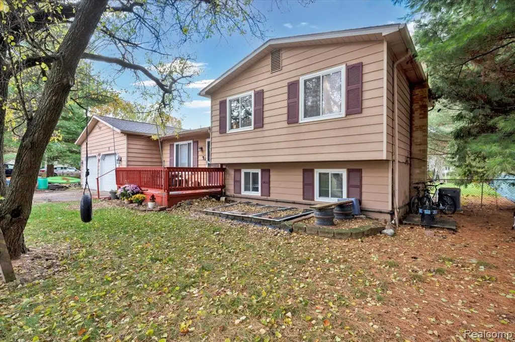 5883 Gracelawn, North Branch, MI  - #1