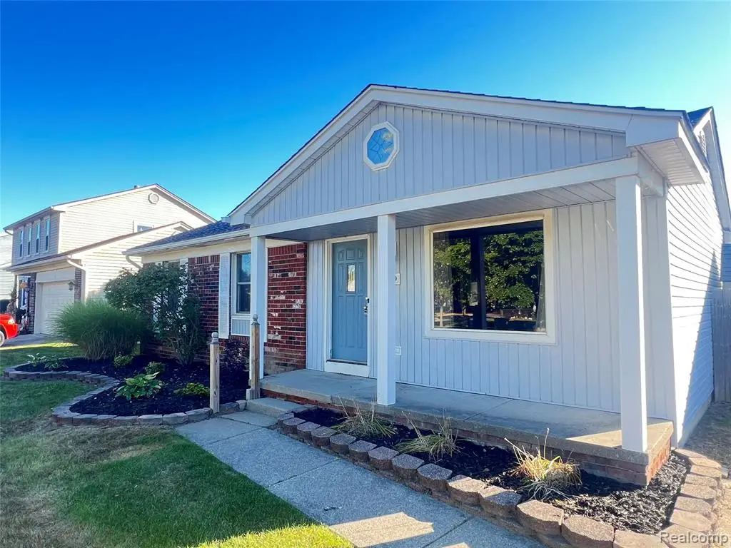 25419 Montebello, Woodhaven, MI  - Image #1