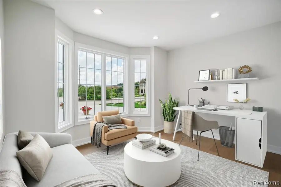 20249 Beacon, Northville, MI  - Image #3