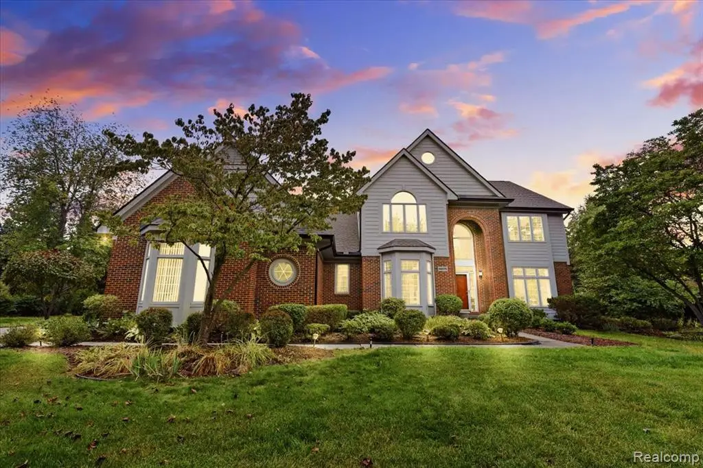 48075 Andover, Novi, MI  - #1