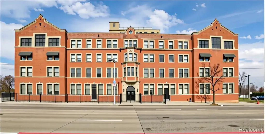 6533 E Jefferson #212W, Detroit, MI  - Image #1