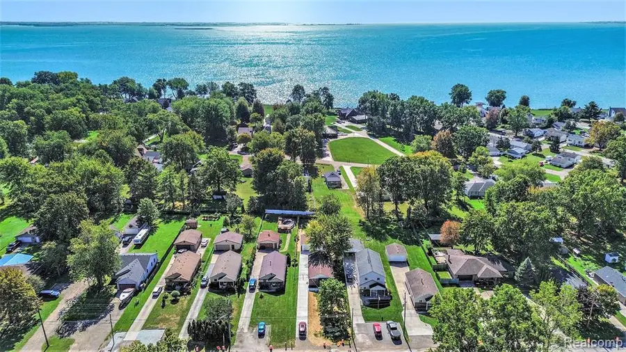 38088 Main, New Baltimore, MI 48047 - Image #3