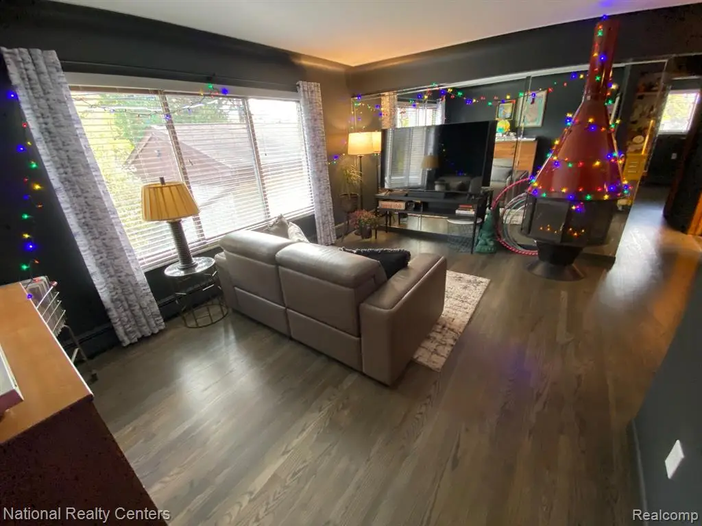 995 N Cass Lake #237, Waterford, MI  - Image #1