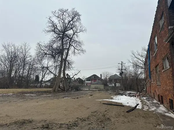 526 Harmon, Detroit, MI 