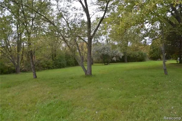 Graham Rd Graham, Flint, MI 48532
