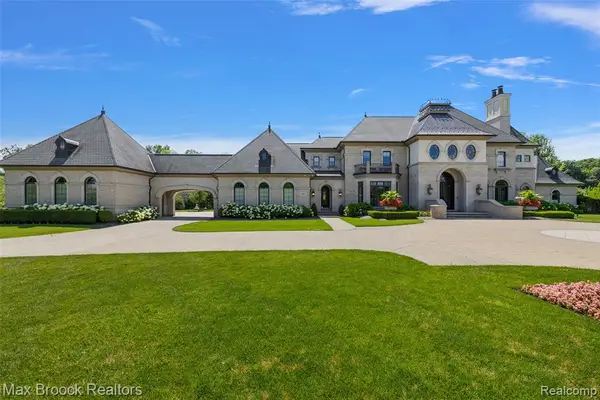 5466 Orchard Ridge, Rochester, MI 