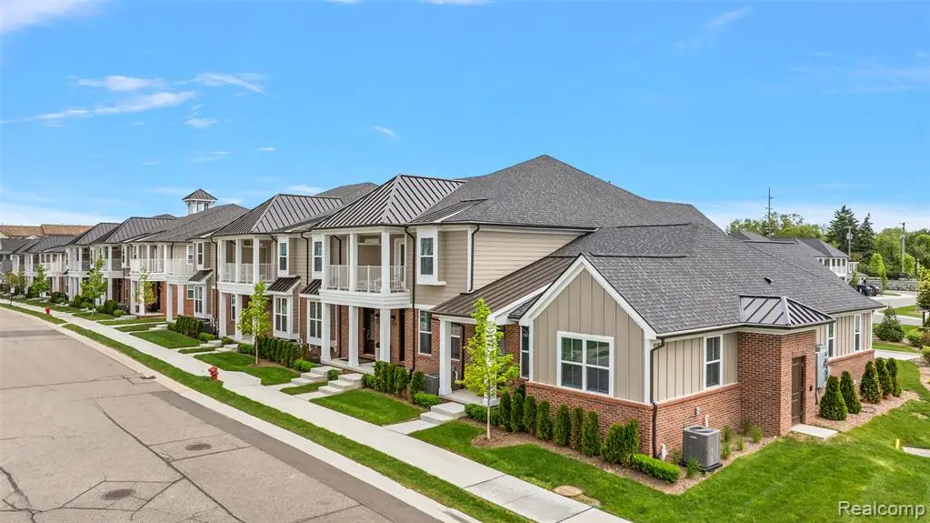 198 Jotham, Auburn Hills, MI 48326 - Image #1