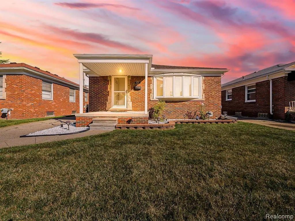 15329 Veronica, Eastpointe, MI  - Image #1