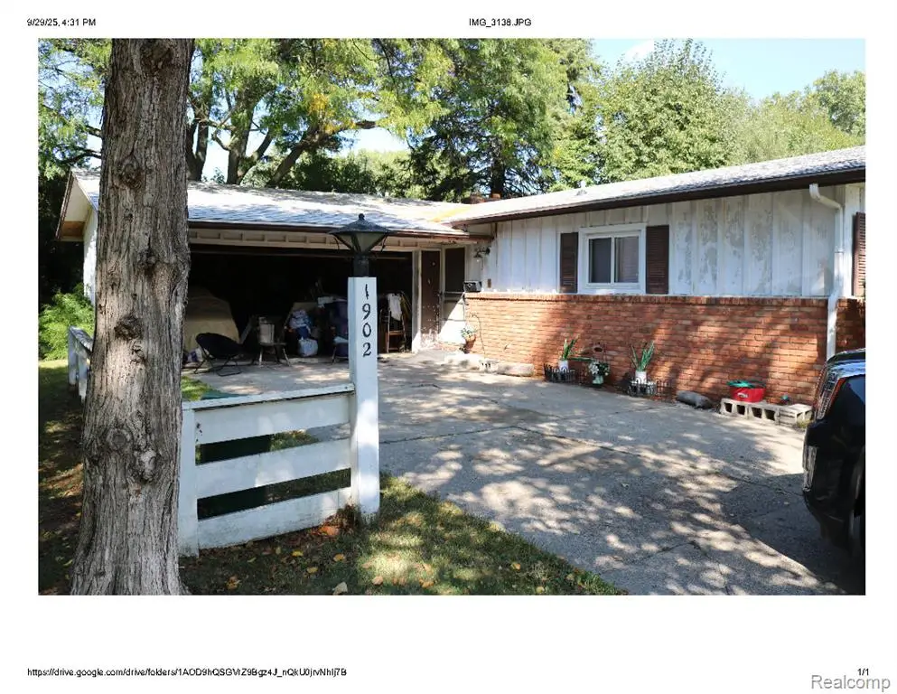 1902 Rockcreek, Flint, MI 48507 - #1