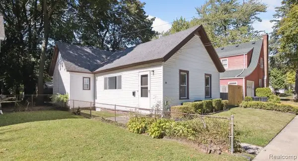 17 Madison, Mount Clemens, MI 