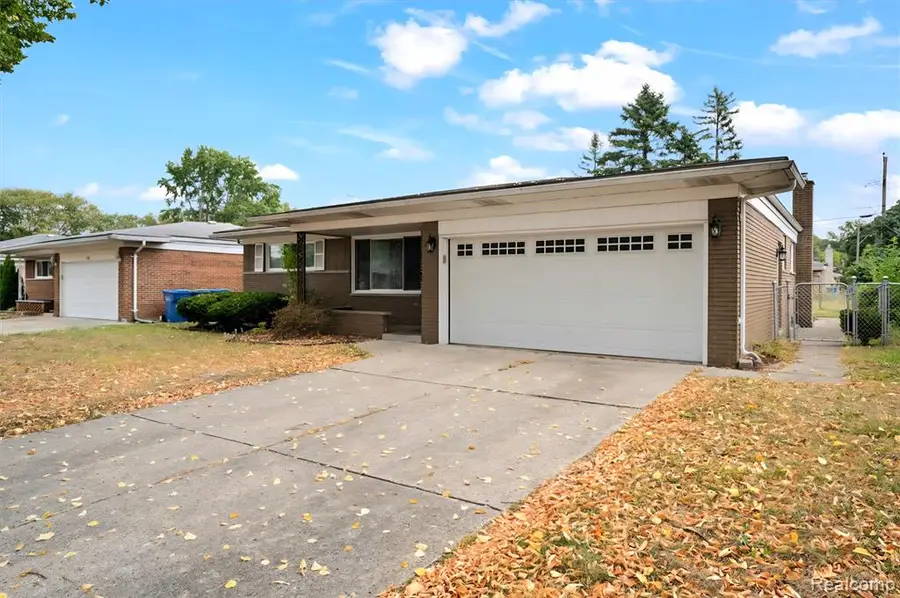 28130 Liberty, Warren, MI  - Image #3