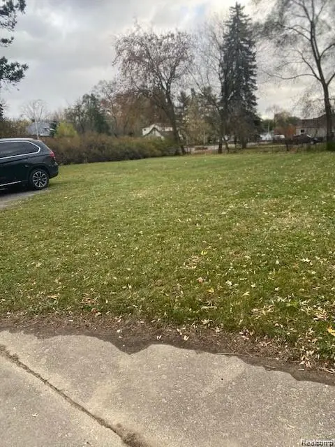 18571 Farmington, Livonia, MI 48152 - #3