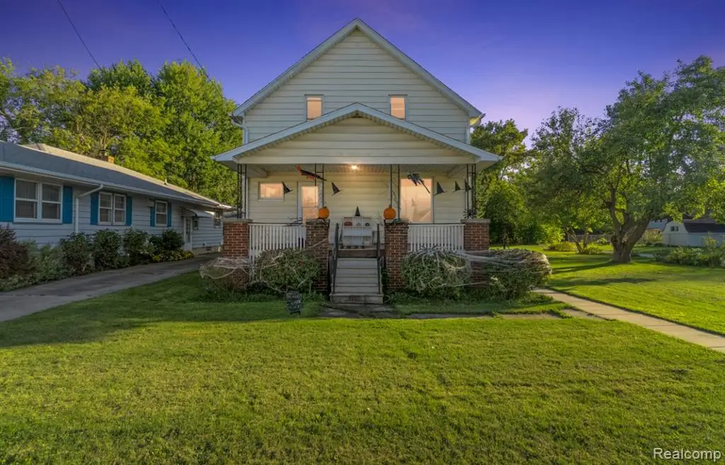 2028 Kosciuszko, Bay City, MI  - Image #1