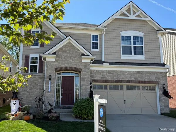 49645 Hartwick, Novi, MI 