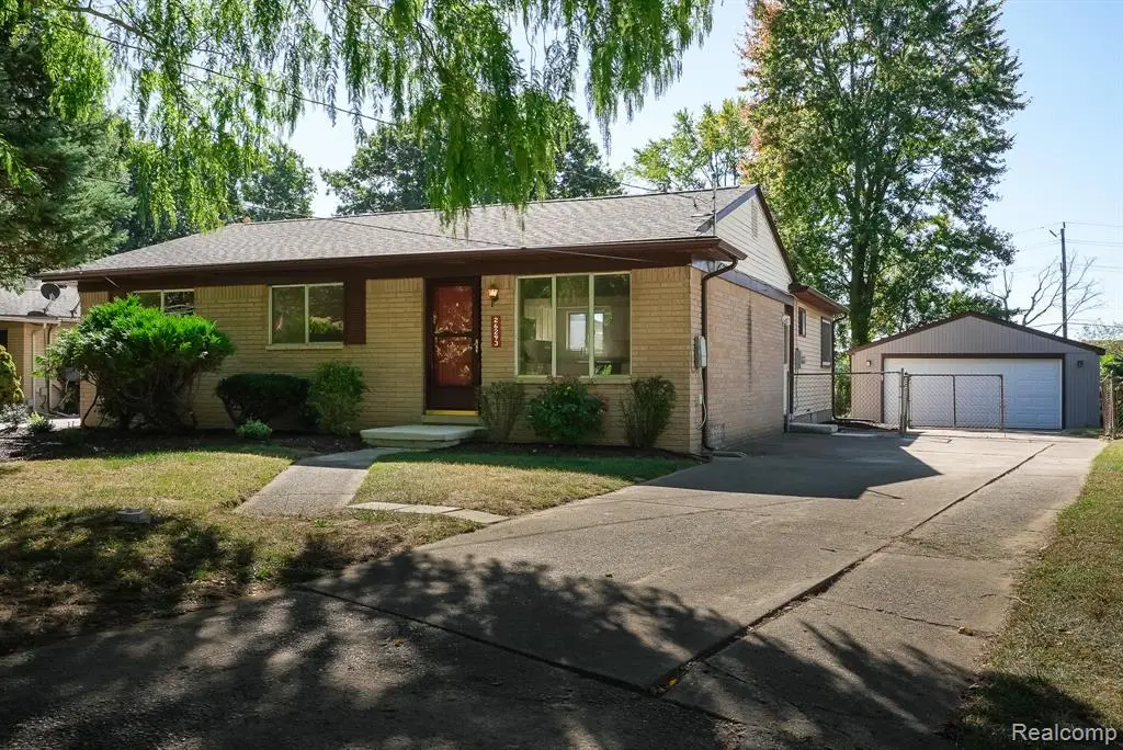 26293 Shiawassee, Southfield, MI  - #1