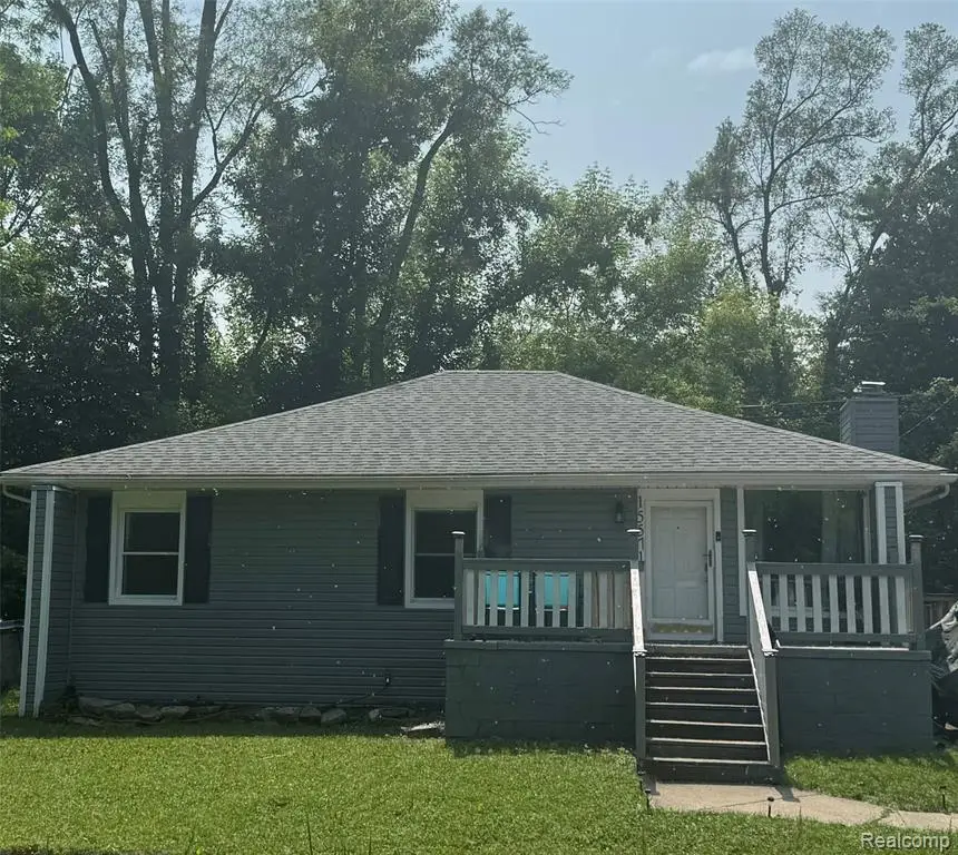 15571 Fenton, Redford, MI 48239 - #1