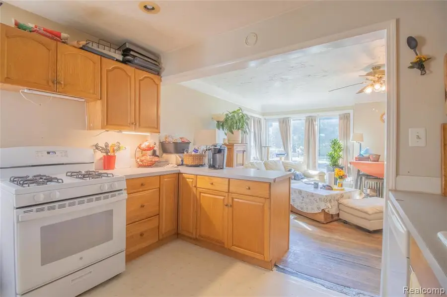 26136 Brush, Madison Heights, MI  - Image #2