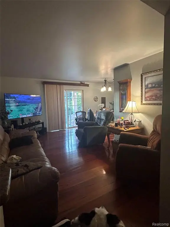 1900 Fort #Unit 3, Trenton, MI  - Image #3