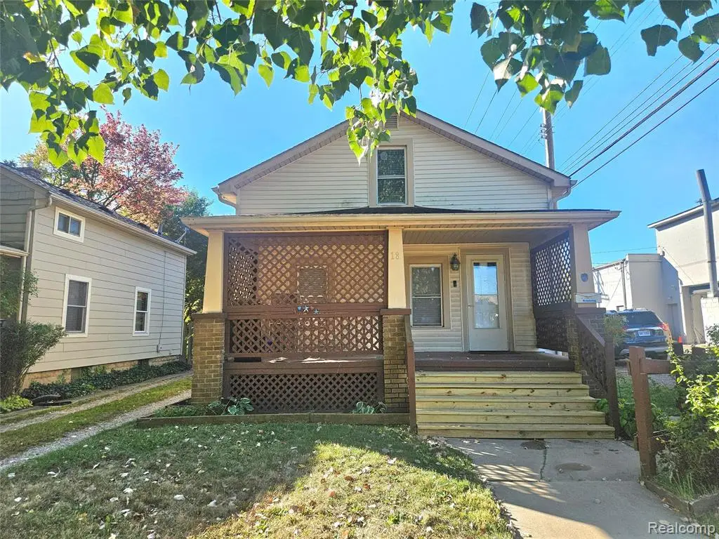 18 E Hopkins, Pontiac, MI  - #1