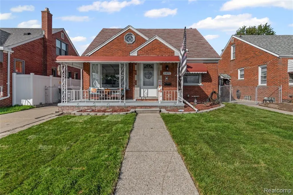 2492 Electric, Wyandotte, MI  - Image #1