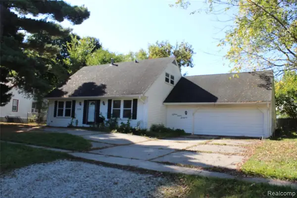 15741 Pomona, Redford, MI 