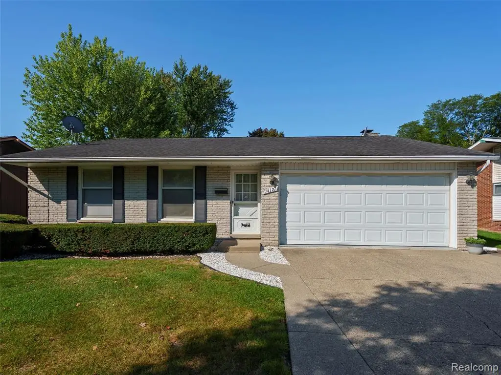 14127 Ramblewood, Livonia, MI  - Image #1