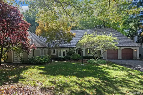 5459 Bristol Parke, Clarkston, MI 