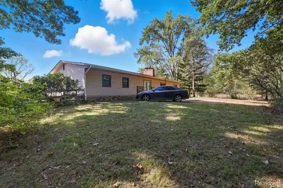 42891 Bemis, Belleville, MI 48111 - #2