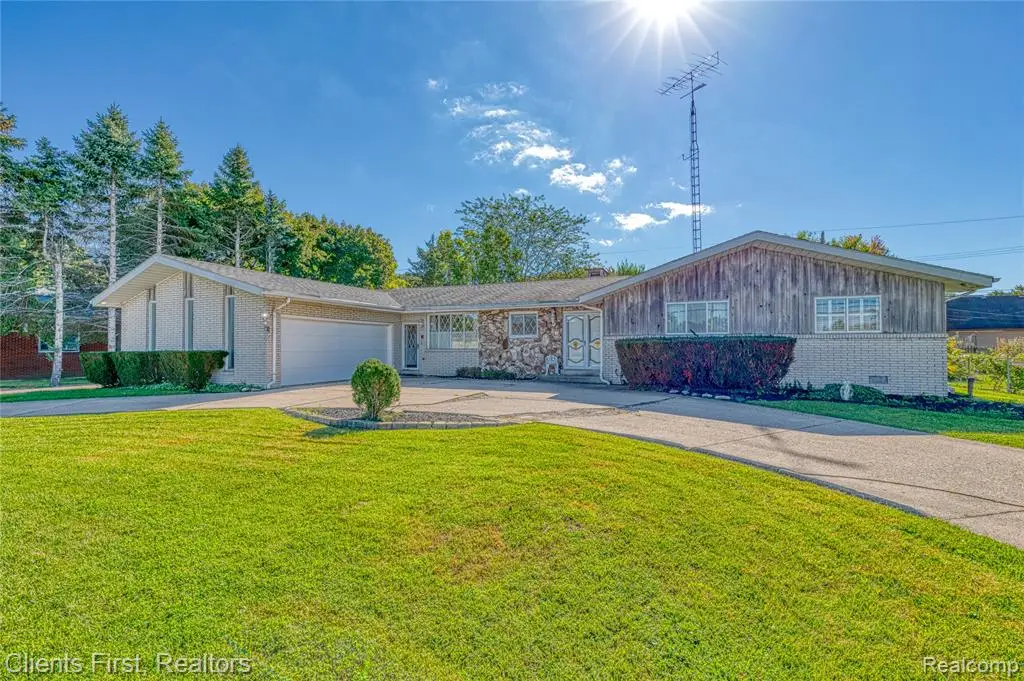 2480 N Dixie, Frenchtown, MI  - Image #1