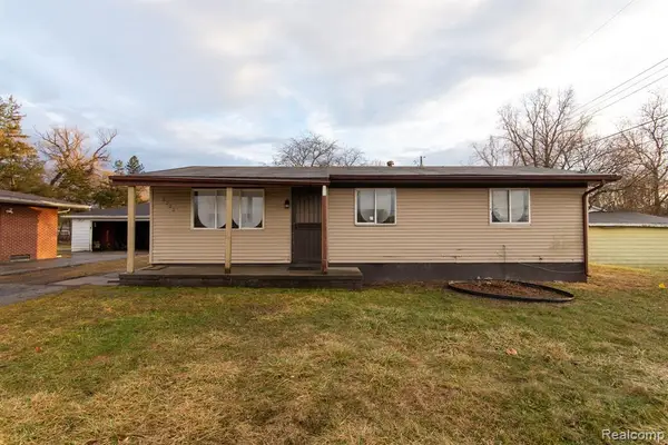 2303 W Coldwater, Flint, MI 