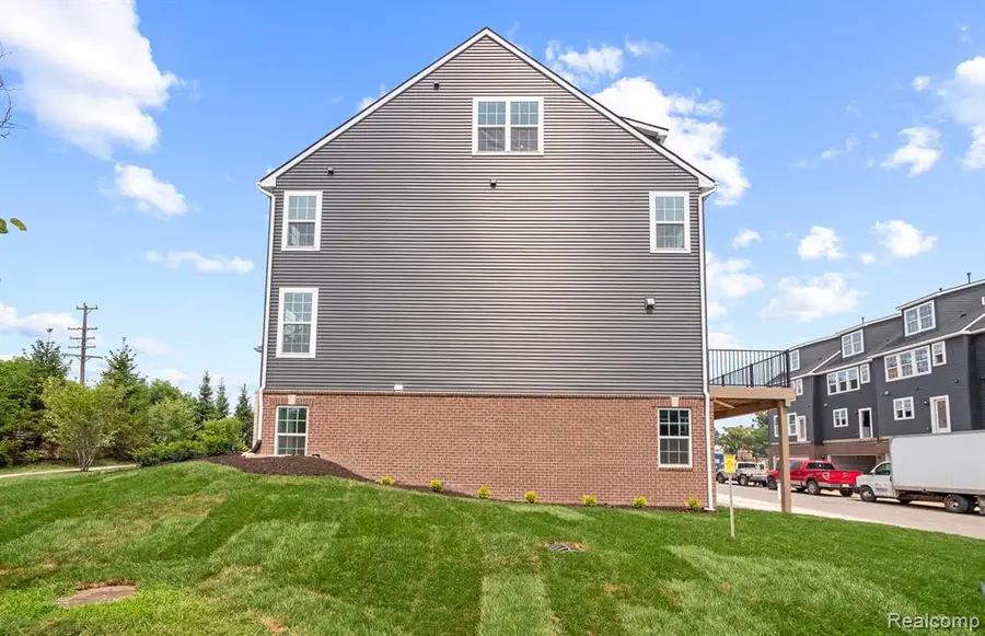 302 N Sydney, Plymouth, MI 48170 - Image #3