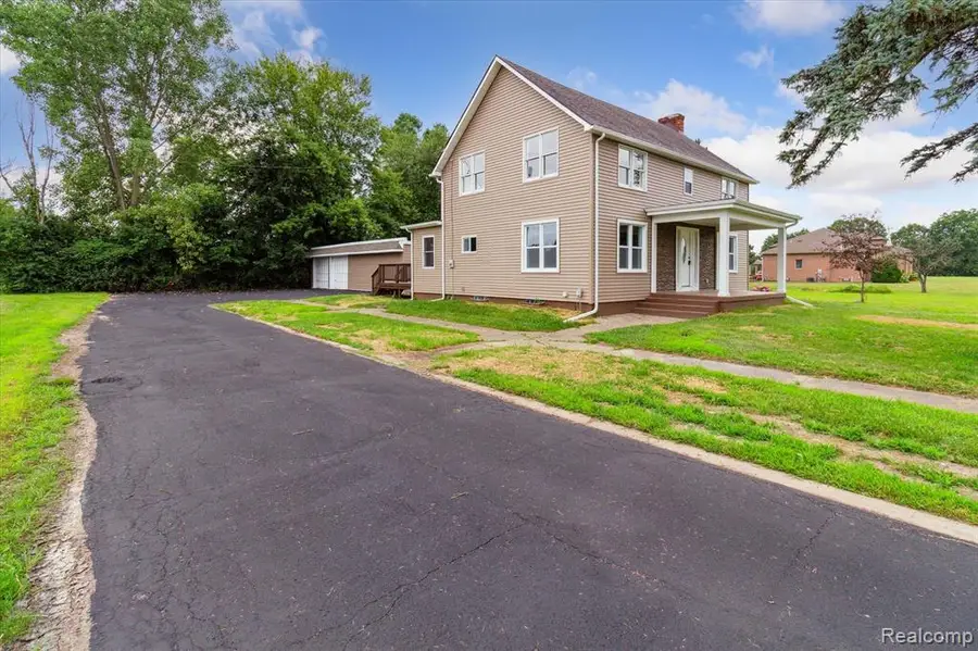 2071 W Mount Morris, Mount Morris, MI  - Image #2
