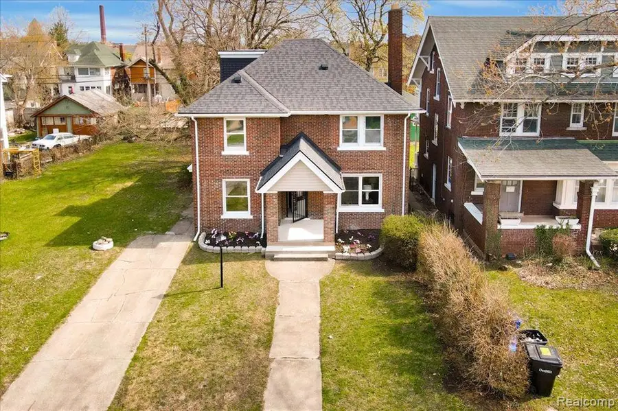 1517 Edison, Detroit, MI  - Image #2