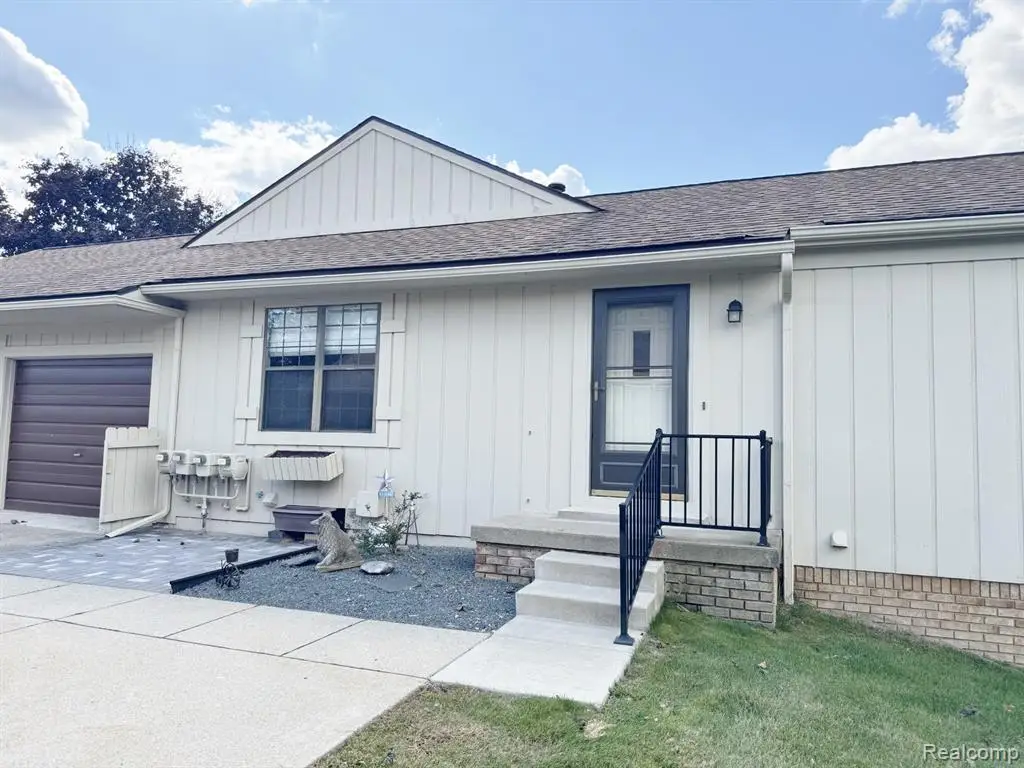 11755 Shenandoah, South Lyon, MI 48178 - Image #1